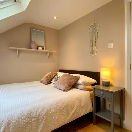 The Blue Door Apartment