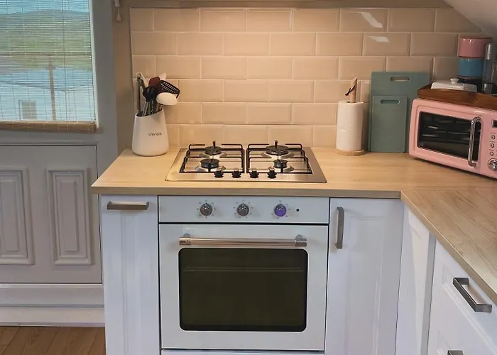 아파트 The Blue Door 포트누